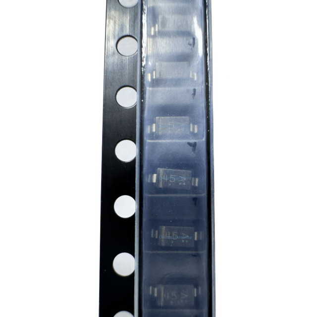 LBZT52B15T1G 45 SMD Zener Diode Voltage Regulator Diodes ICs Integrated Circuits Electronic Component BOM New Chuangliansheng