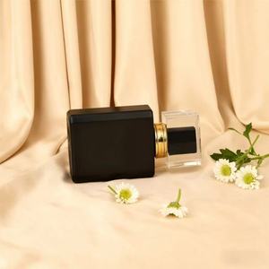 Flacon pulvérisateur de parfum en verre Omi Y-50ml en stock avec bouchon à vis, rechargeable, portable, vide, fabriqué en Chine - Product Image 4