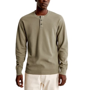 Nuovi stili 2023 cotone 100% da uomo a <span class=keywords><strong>maniche</strong></span> <span class=keywords><strong>lunghe</strong></span> Waffle a griglia Henley camicie classiche con bottoni termici Henley - Product Image 1