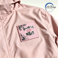 Patchs en chenille personnalisés, logo brodé, à coudre sur les chapeaux, vestes, sacs, vente en gros, en vrac, faits à la main, forme personnalisée, fabrication en usine