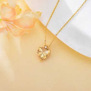 Collar Personalizado de Oro de 14K con Citrino en Forma de Corazón de 3CT, Piedra de Nacimiento de Noviembre, para Uso Diario, Regalo de Aniversario y Compromiso para Mujer - Product Image 3