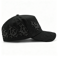 En stock, casquette Dandi G5 de qualité originale en daim avec logo brodé 3D, code NFC, et doublure en satin.