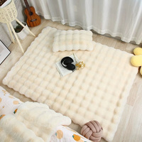 Tapis d'intérieur en fausse fourrure de lapin moelleuse, tapis de sol en polyester à poils longs, tapis épais imperméable pour chambre à coucher et salon