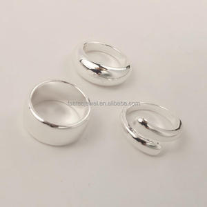 Trendige Nickelfreie Hochwertige 18K <span class=keywords><strong>Gold</strong></span> & Rhodium Plattierte Zinklegierung Ringe für Verlobung Hochzeit Geschenk - Product Image 4
