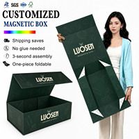 Boîte pliable monobloc vert premium, motif floral caché, logo estampé à chaud, pour vêtements et produits capillaires