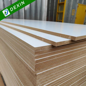 แผ่นลามิเนตหน้ากระดาษเมลามีน18มม. แผ่น<span class=keywords><strong>เมล</strong></span>ามินา MDF แบบกำหนดเองขนาด4x8 4x9 5x8 6x9สำหรับตู้ - Product Image 2