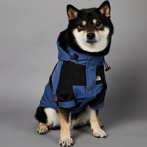 Nouvelle conception de manteau imperméable pour chien en polyester de luxe pour les grands chiens, utilisation estivale - Product Image 1