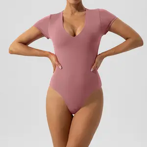 여자의 빈 색상 짧은 소매 V 넥 섹시한 댄스 쉐이프웨어 2024 패딩 조각 끈 팬티 훈련 요가 바디 수트