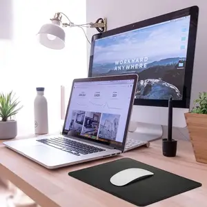 새로운 선물 아이디어 사용자 정의 로고 마우스 패드 노트북 키보드 PU 방수 가죽 데스크탑 패드에 사용