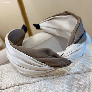 Two Tone Crisscross Headband Women Hairband Non Slip Wide Elastic Band For Summer Outings And Daily Use - Product Image 1