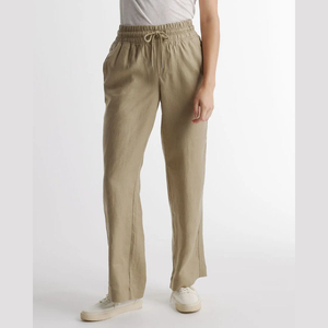 Pantaloni di <span class=keywords><strong>lino</strong></span> <span class=keywords><strong>verde</strong></span> personalizzati con decorazione Logo pantaloni da Yoga con gamba larga in vita elastica per le ultime tendenze estive da uomo - Product Image 3