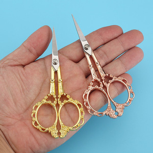 Nail <b>Cuticle</b> <b>Scissors</b> Stainless Steel Plum Blossom Design Precision Trimmer & Dead Skin Remover for Manicure/Pedicure - Product Image 4