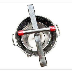 Presse à miel en acier inoxydable, petit presse-miel domestique, presse à cire d'abeille, presse à sucre Bee <span class=keywords><strong>Secret</strong></span>, équipement d'apiculture - Product Image 2