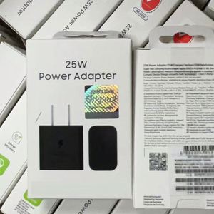 Chargeur super rapide 25w Type C Pd 25W <span class=keywords><strong>45</strong></span> <span class=keywords><strong>W</strong></span> 65W Chargeur Type C Chargeurs de voyage <span class=keywords><strong>Adaptateur</strong></span> <span class=keywords><strong>secteur</strong></span> pour Samsung Galaxy S24Ultra - Product Image 4