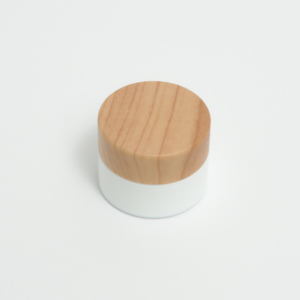 Frascos de Vidrio Premium Cannacoast con Tapa de Plástico, Color Personalizado, 1oz 2oz 3oz, Blanco, Negro, Transparente, Opalino, para Envasado de Hierbas y Flores Secas - Product Image 2