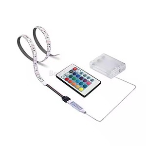 ホームプロジェクト装飾リモコン3XAARGBバッテリーボックス駆動LEDストリップライト - Product Image 1