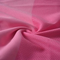 Tissus tricotés respirants et isolants thermiquement en polyester et élasthanne pour t-shirts
