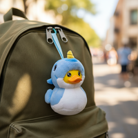 Jouet en peluche en gros, motif baleine ou canard de dessin animé, avec visage en PVC 3D et corps en peluche, porte-clés en peluche baleine ou canard