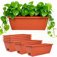 Pot Bunga Persegi dengan Lubang Drainase dan Alas, Pot Plastik Tahan Lama untuk Penggunaan Dalam/Luar Ruangan, Desain Minimalis Modern