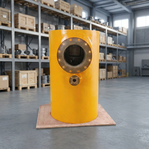 Réservoir cylindrique en plastique jaune RFP Canopy avec grand port à bride et valve pour usage industriel - Product Image 3