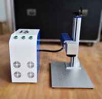 Machine de marquage au laser pour le métal, l'aluminium, l'or, l'argent, le cuivre, le bois, la céramique, le miroir, le verre