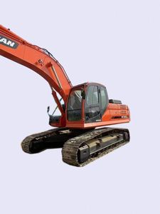 Excavatrice sur pneus Doosan d'occasion DX300 DX300LC, équipement de construction de fabrication coréenne - Product Image 2
