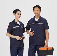 Chemises de travail en polyester à manches courtes multi-poches personnalisées en gros, pantalons cargo pour les travailleurs du bâtiment unisexes
