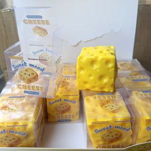Juguetes Blandos de Cacahuete y Queso con Sonido, Rellenos de Partículas, Crujientes y Divertidos, en Oferta - Product Image 1