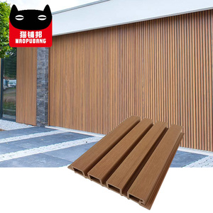 Panneaux muraux cannelés verticaux en WPC Revêtement mural à lamelles en composite de <span class=keywords><strong>bois</strong></span> et plastique pour l'extérieur 3 acheteurs - Product Image 3
