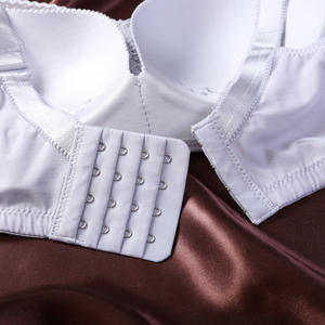 <span class=keywords><strong>Sujetador</strong></span> de <span class=keywords><strong>encaje</strong></span> sin alambre cómodo para mujer de lujo Top ajustado de punto transpirable tubo superior Sexy anillos sin rastro verano fino - Product Image 4