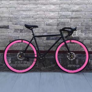 थोक उच्च कार्बन स्टील अल्ट्रा-लाइट डबल डिस्क ब्रेक पुरुषों की वयस्क सड़क साइकिल 24/26 इंच ठोस टायर 90 किलोग्राम भार क्षमता - Product Image 1