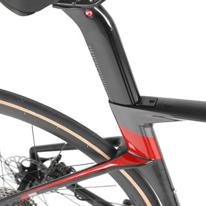 Bicicleta de Carretera de Fibra de Carbono de Alta Calidad con Frenos de Disco y Cables Ocultos a Través del Eje - Product Image 5
