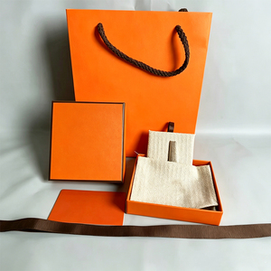 Ensemble de pochettes à bijoux orange de luxe au design unique, emballage complet, boîte cadeau avec logo personnalisé pour bracelet pour femme - Product Image 2