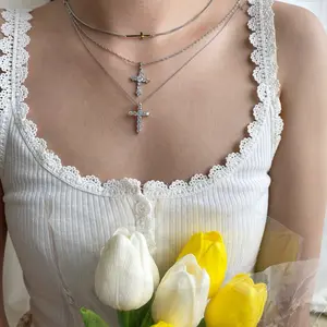 Hot Selling S925 Sterling Silber Rhodiniert 5a Cz Zirkonia Minimalist Classic Cross Choker Chain Halskette für Frauen