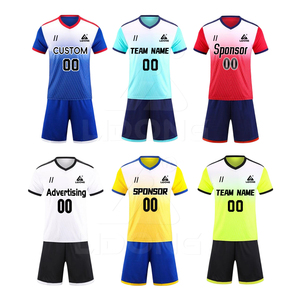 <span class=keywords><strong>Maglie</strong></span> da <span class=keywords><strong>Calcio</strong></span> Estive Personalizzate all'Ingrosso, Set Uniforme da <span class=keywords><strong>Calcio</strong></span> Maschile Traspirante, <span class=keywords><strong>Kit</strong></span> Squadra OEM, Produttore e Fornitore - Product Image 1
