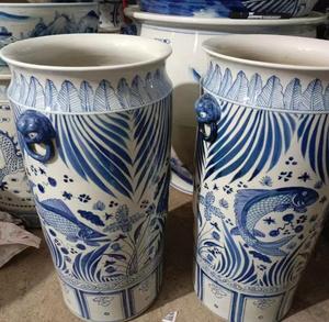 Hiện đại màu xanh và trắng cá thiết kế gốm ô hiển thị đứng kích thước lớn bán lẻ ô chủ - Product Image 1