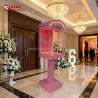 Mini cabine téléphonique londonienne rose décorative avec éclairage LED et support pour livre d'or audio pour décoration de mariage