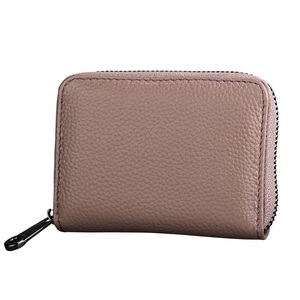 Porte-cartes en cuir véritable en gros, <span class=keywords><strong>pour</strong></span> cartes de bus, d'identité et de crédit, avec protection RFID, structure accordéon et options de couleurs unies - Product Image 3