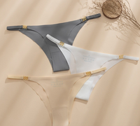 Taille basse respirant femmes sous-vêtements sans couture femmes culottes solide teint Style quotidien femmes string culotte