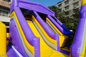 Parc de Divertissement Gonflable Personnalisé en Toile PVC Durable, Multiples Zones de Jeu avec Toboggans et Obstacles, Souffleurs Inclus - Product Image 3