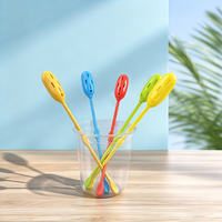 Bâtonnets mélangeurs personnalisés en plastique à design creux pour glace sèche, idéaux pour refroidir les boissons et jus de fruits
