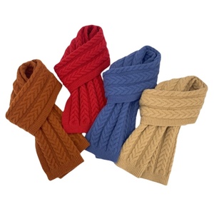 Bufanda de Punto Ecológica y Sostenible, Hecha de RPET Reciclado y Acrílico, Cálida para Invierno, Suave y Lujosa, Unisex, para el Cuello y la Cabeza, Ideal para Viajes - Product Image 3