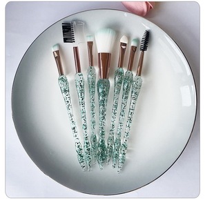 Ensemble de 7 pinceaux de <span class=keywords><strong>maquillage</strong></span> avec manche en cristal et <span class=keywords><strong>strass</strong></span>, kit de pinceaux cosmétiques scintillants pour le fond de teint, le blush, les ombres à paupières et le <span class=keywords><strong>maquillage</strong></span> du visage - Product Image 4