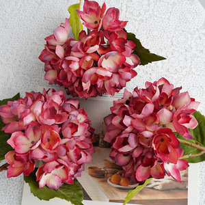 Flores de Hortensia Artificiales al por Mayor, Cabezas de Hortensia de <span class=keywords><strong>Seda</strong></span> Realistas en Color Crema y Borgoña para Arreglos Florales de Boda y Hogar - Product Image 2