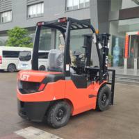 Chariot élévateur diesel de bonne qualité 2.5 tonnes avec pneu pneumatique 3m hauteur de levage moteur de marque chinoise prix de gros à vendre