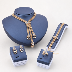 Ensemble de bijoux en cristal plaqué or à la mode, 4 pièces/ensemble, collier, boucles d'oreilles, bague géométriques pour femmes, cadeau de mariage - Product Image 4