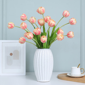 Fleur artificielle en soie Ruilisi, tulipe à 3 têtes, multicouche, blanche et orange, décoration de mariage et de maison - Product Image 2