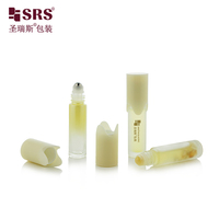 Flacon roll-on en verre à bouchon ondulé unique 8ml 10ml pour emballage d'huiles essentielles et de soins de la peau