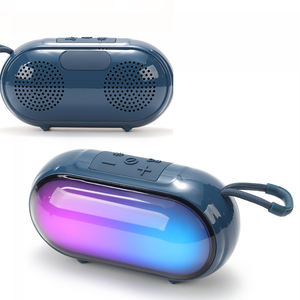 Mini altavoz BT inalámbrico portátil con luz de colores, <span class=keywords><strong>Radio</strong></span> FM/USB/TF, redondo, hermoso, activo, RGB, luz, bajo, altavoces de bajo, con luz - Product Image 1
