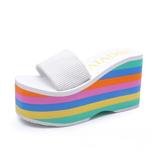 Sandalias de tacón alto con punta en pico y diseño de lunares para mujer, a la moda, con suela de goma antideslizante, venta al por mayor de fábrica - Product Image 6